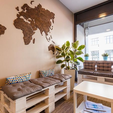 Greenwood Hostel Centrum Варшава Екстер'єр фото