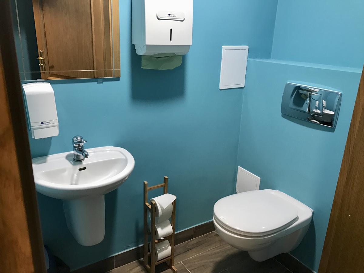 Greenwood Hostel Centrum Варшава Екстер'єр фото