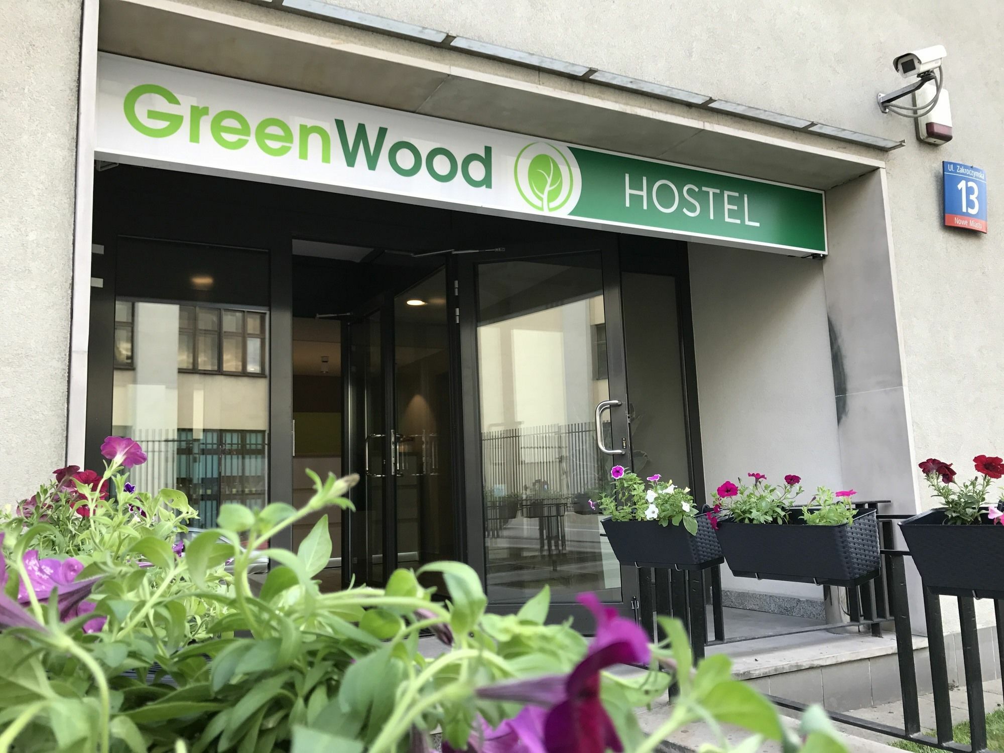 Greenwood Hostel Centrum Варшава Екстер'єр фото
